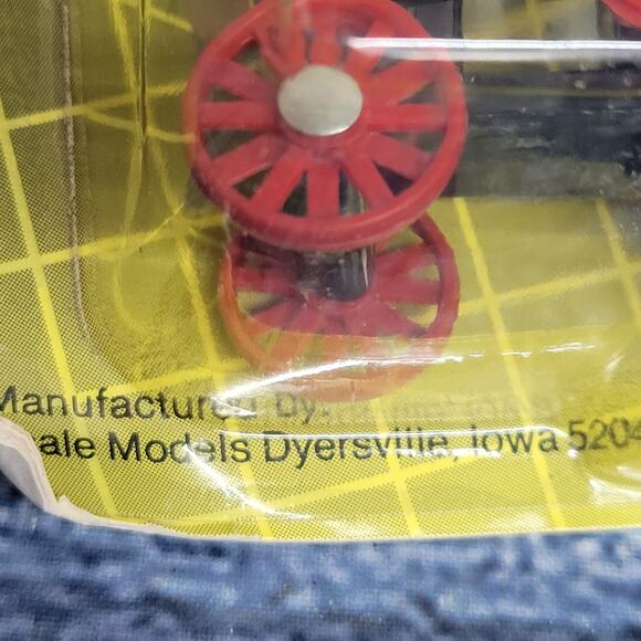 Vtg Scale Models Hart Parr Steam Engines By Scale Models 1/64th Scale sealed - Picture 8 of 9